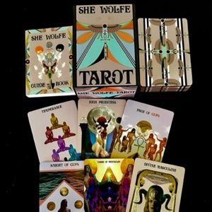 SHE WOLF TAROT